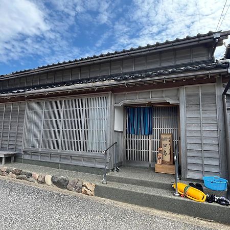 ゲストハウス黒島 Anamizu Luaran gambar