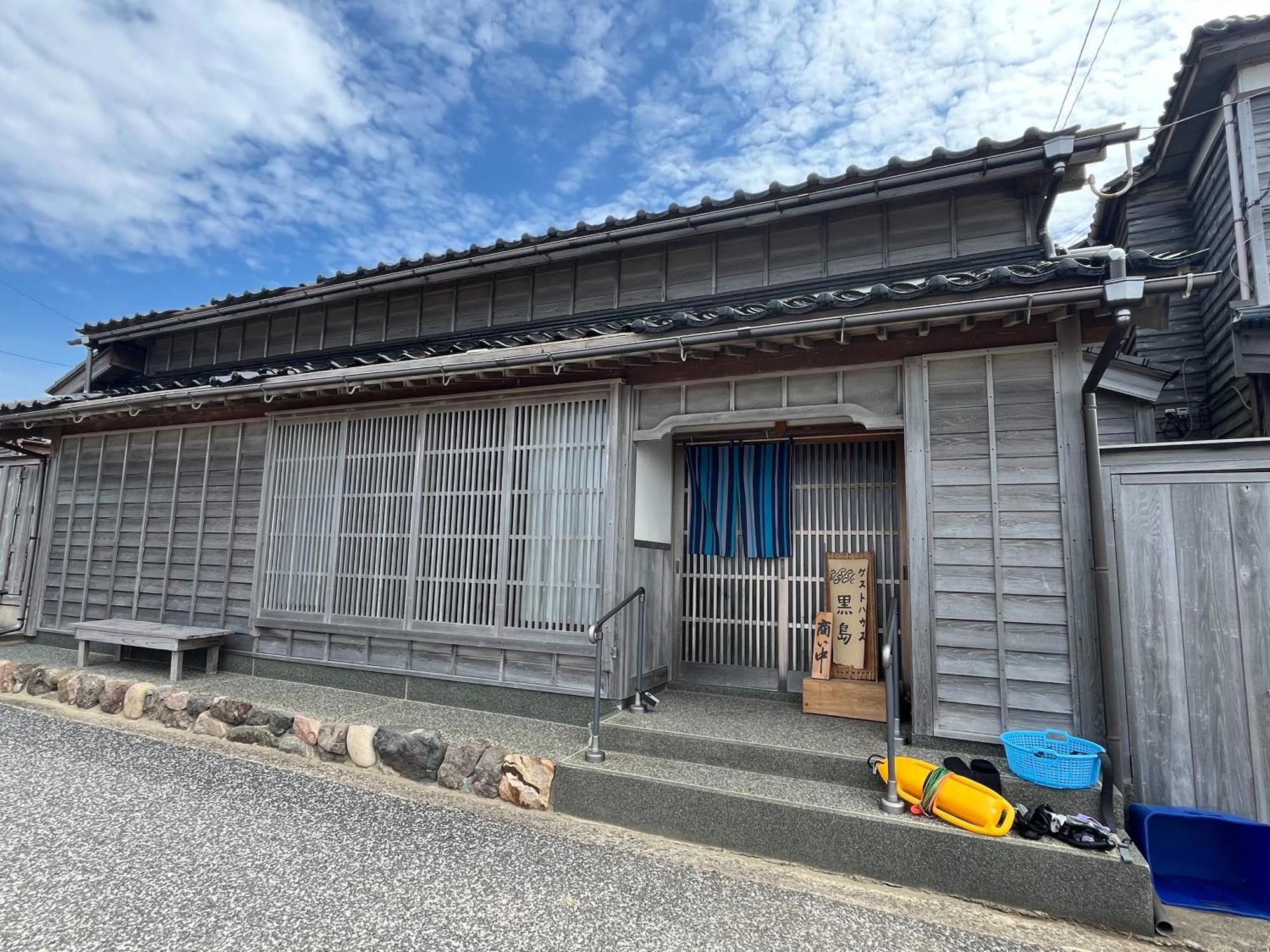 ゲストハウス黒島 Anamizu Luaran gambar